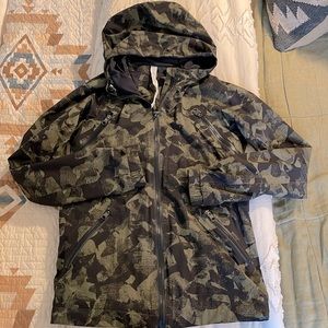 Lululemon Camo rain jacket